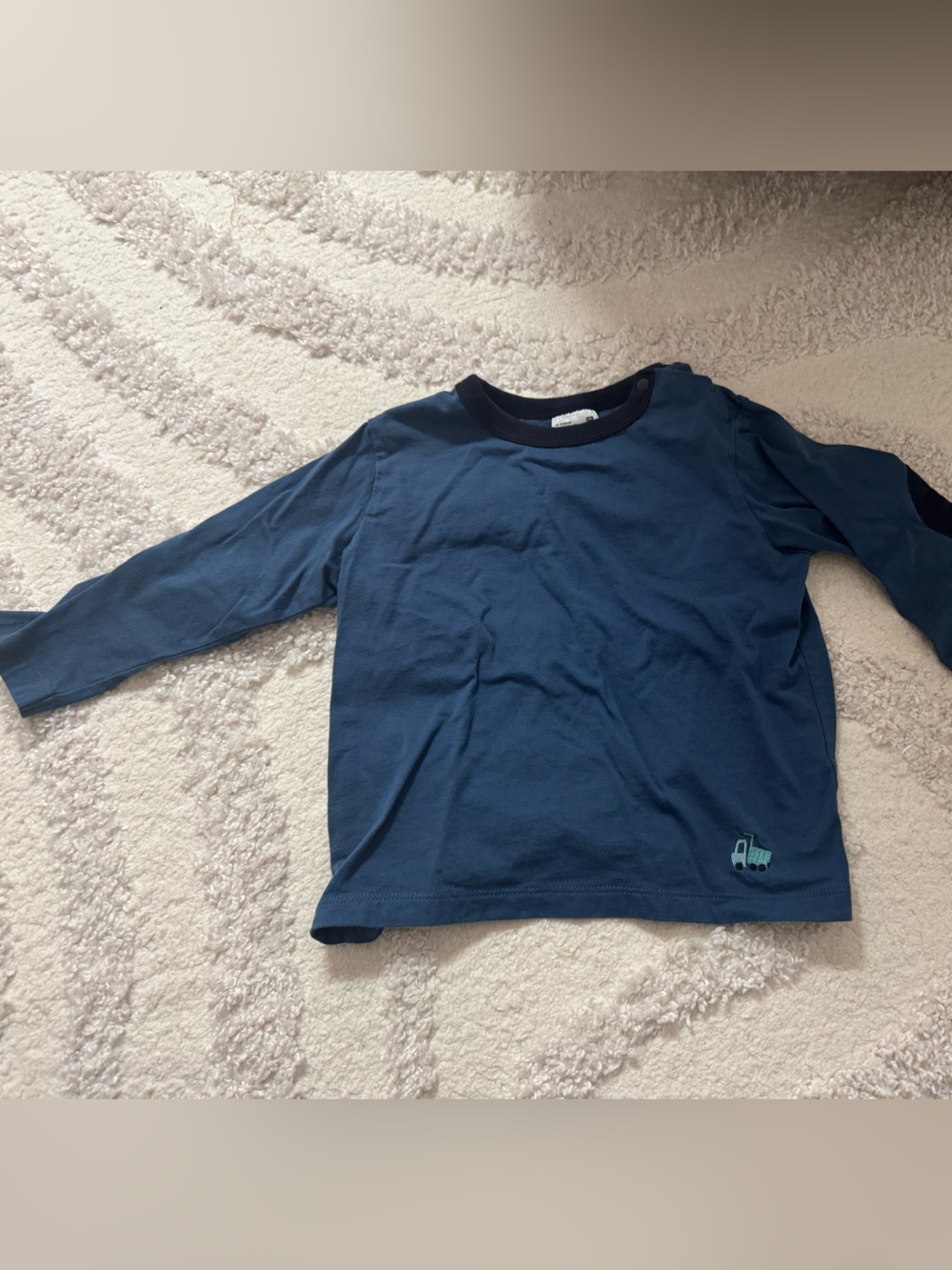 Uniqlo Navy Blue Long-Sleeve Kids Tee with Dark Trim
